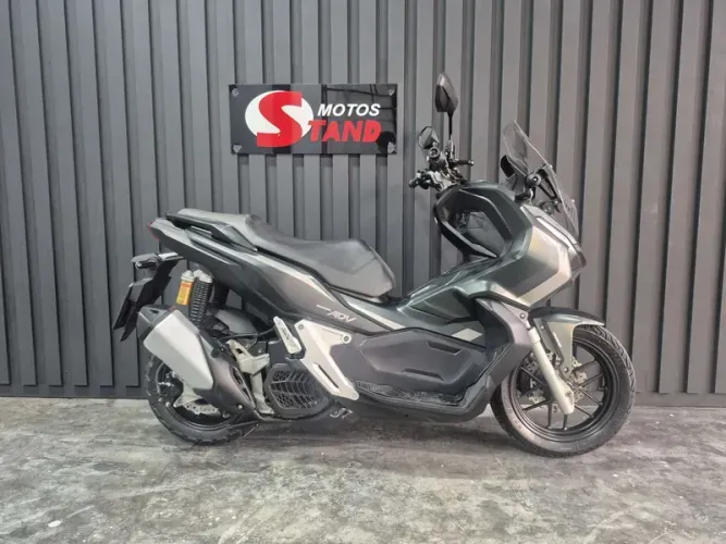 Honda ADV 150 cc 