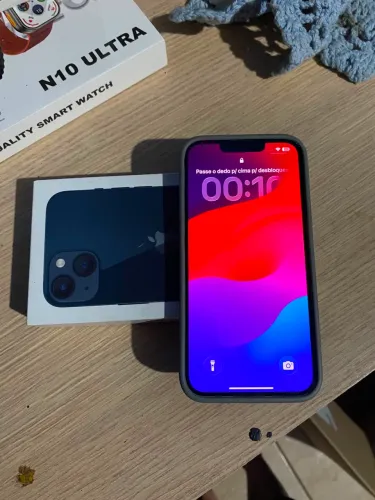 iPhone 13