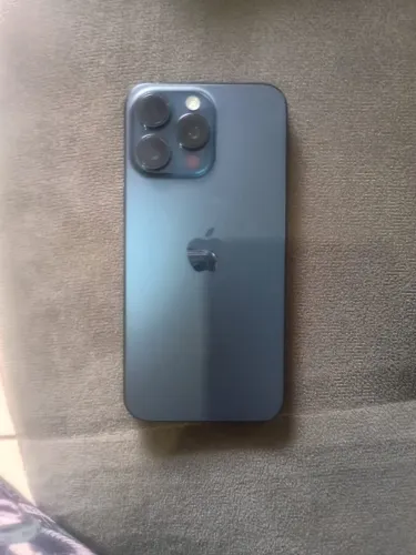 Vendo iPhone 15 pro Max azul