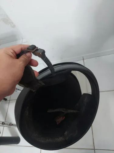 Vendo capacete usado