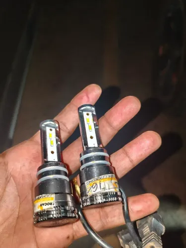 Lâmpada Ultra Led (H4)
