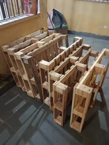 Paletes de madeira resistentes 8 unidades 90x70cm para móveis e uso geral