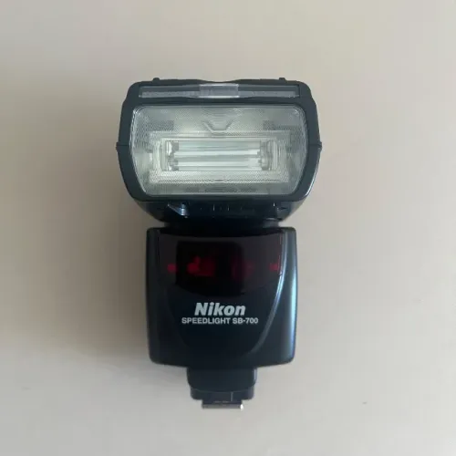 Flash Nikon Speedlight SB-700