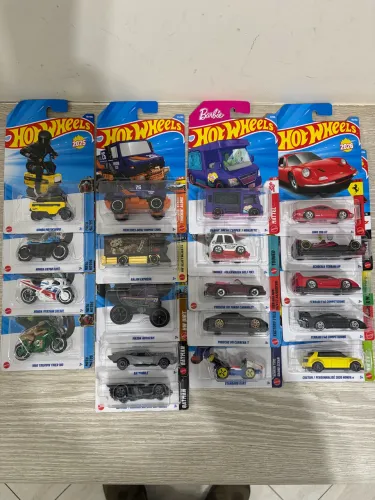 Hot wheels Miniaturas