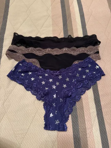 Trio de calcinhas CK e Victoria Secrets