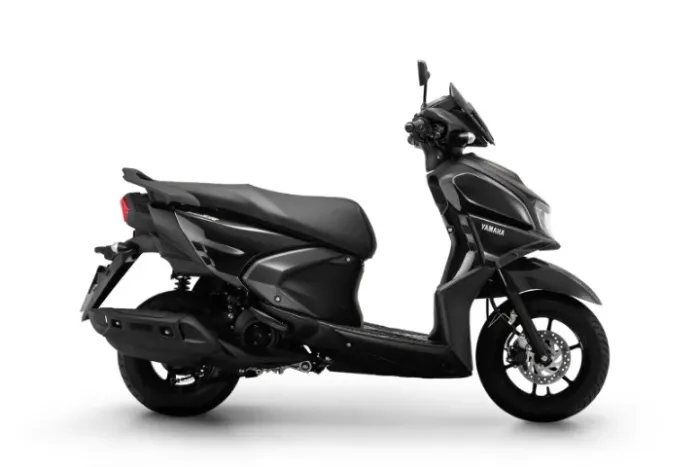 YAMAHA ZR / LEANDRO