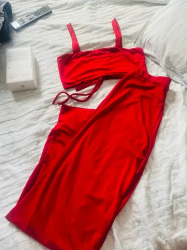 Conjunto vermelho 