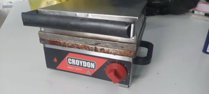 Máquina De Waffle Quadrada Simples Mwqs - Croydon