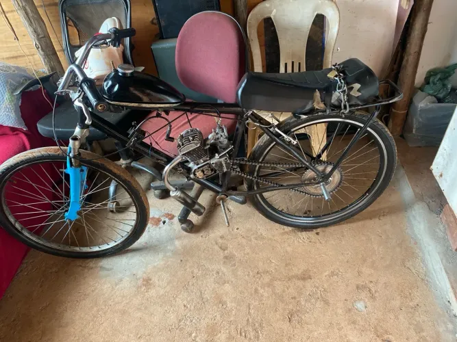 Bicicleta motorizada e 2013