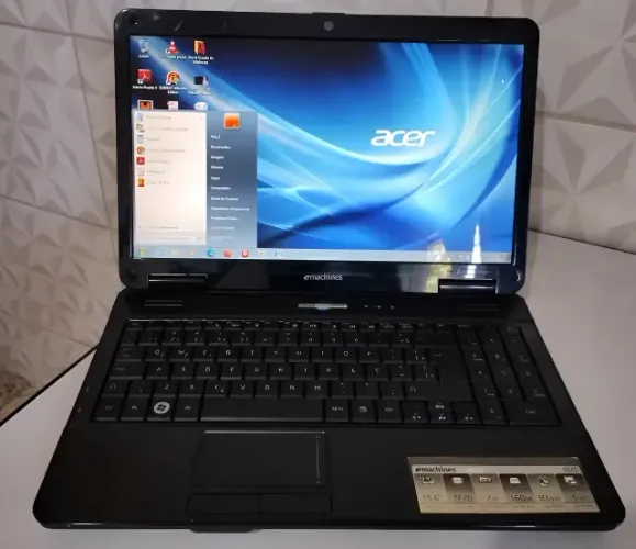 Vendo notebook basico