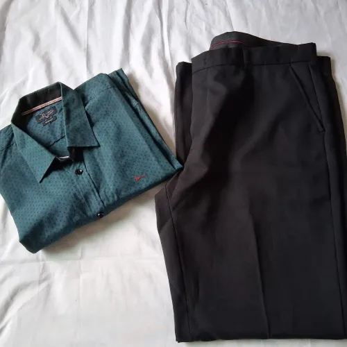 Calça e camisa Social masculina G e 52