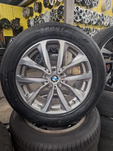 Rodas 19 Bmw X3 X1 X5 + 2 pneus 100% e 2 65% rodas original BMW seminovas