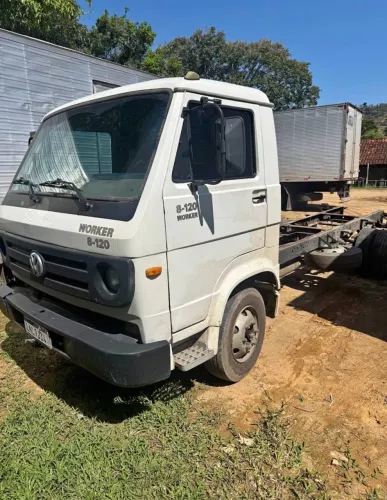 Caminhão Volkswagen 8.120