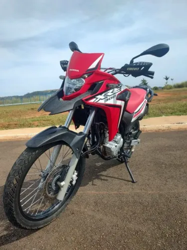 XRE 300 COMPLETA (FINANCIO E BOLETO PARCELADO 60X)