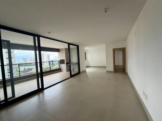 Apartamento à venda no bairro Jardim das Acácias em Uberlândia