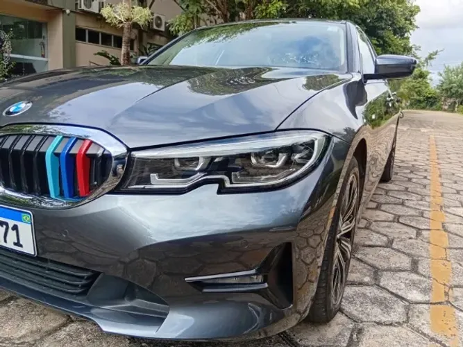 BMW 320I A Modern/sport TB 2.0/a.flex 16V 4P 2022