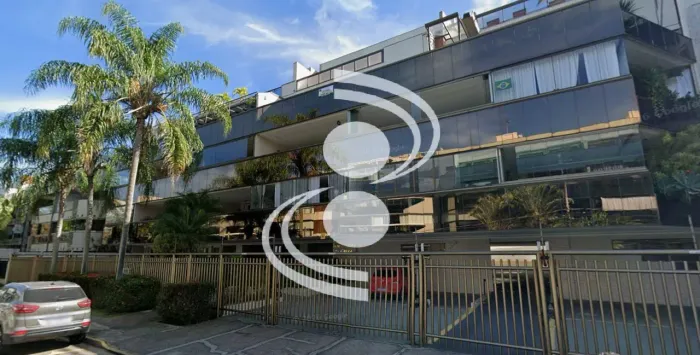 Apartamento de 63m² - Segunda quadra da praia do Recreio no melhor ponto...