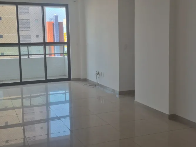 Manaíra, apartamento com 2 quartos, sendo 1 suite