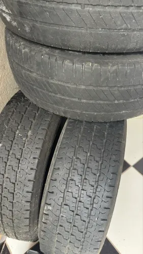 Pneus meia vida e peças novas