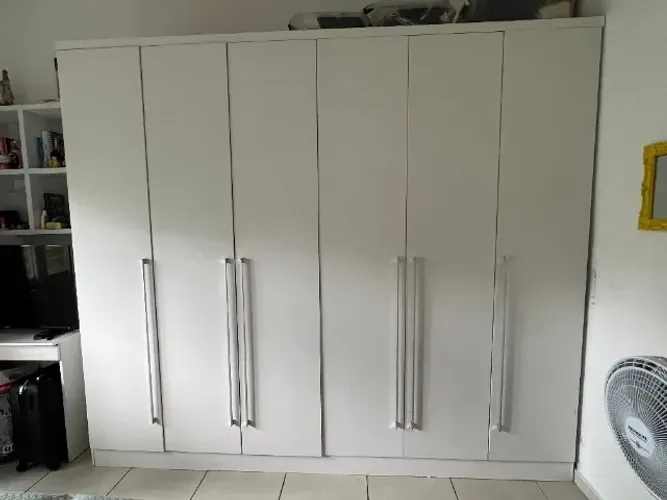 Guarda-Roupas Casal 6 Portas Branco 2 Gaveteiros Grande Bom Estado