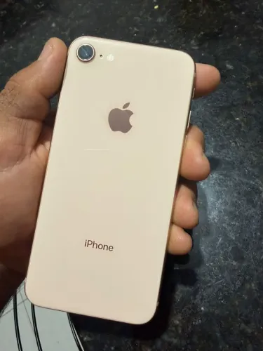 iPhone 8 normal