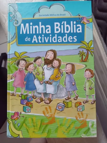 Livro MINHA BIBLIA DE ATIVIDADES