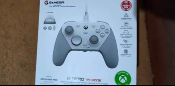 Controle GameSir G7 Pro Tri-Mode Branco