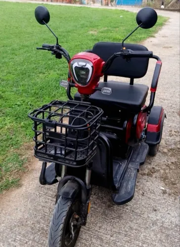 Triciculo elétrico Zyon 600w