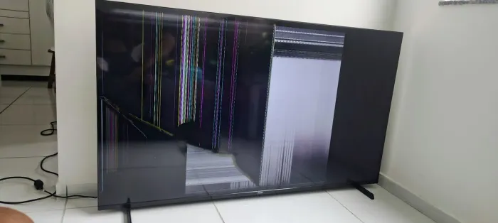 VENDO P/ RETIRADA DE PEÇAS TV PHILIPS 65 POLEGADAS