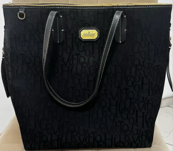 Bolsas Vitor Hugo e MK