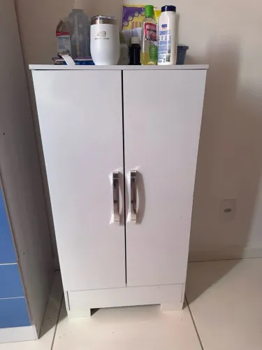 Armário Multiuso Branco 2 Portas - Conservado