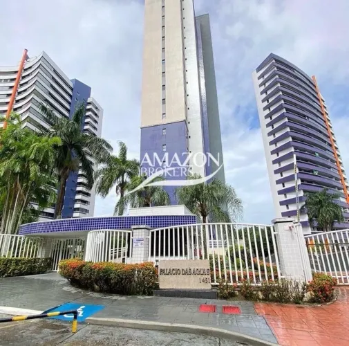 Palácio das Águas - 140m2 - 03 suítes - 03 vagas - Apartamento no Adrianópolis - Vendo