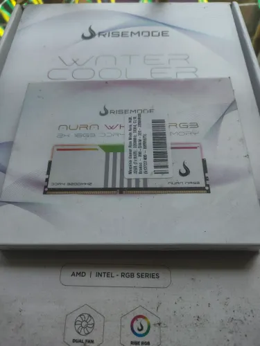 32GB RAM DDR4  3200MHZ + Water Cooler