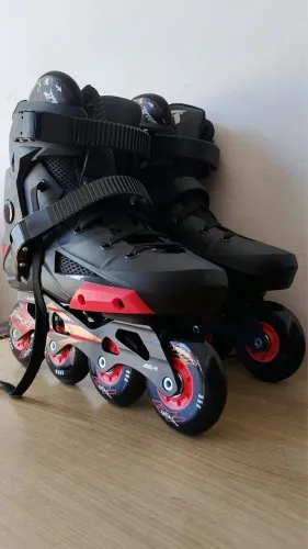 Patins traxart nunca usado. TAM:41 aceito propostas