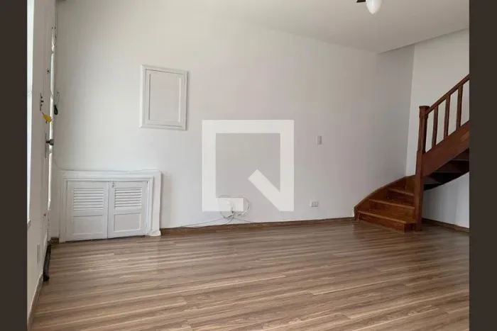 Casa à Venda - Vila Olímpia, 2 Quartos, 110 m2