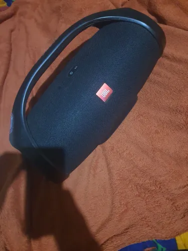 Jbl bombox 1