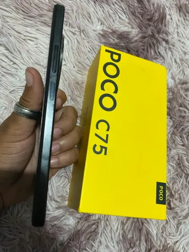 ? POCO C75 256GB | 8GB RAM | R$ 600
