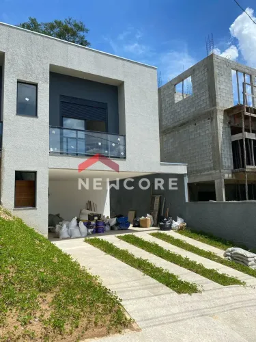 Casa de condomínio em Alameda das Bromélias - Chácaras Roselândia - Cotia/SP