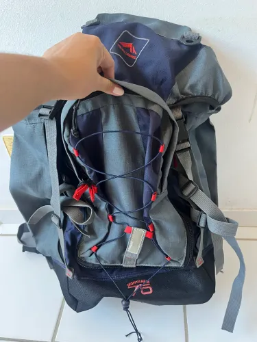 Mochila de Campping Trilhas e Rumos 75L