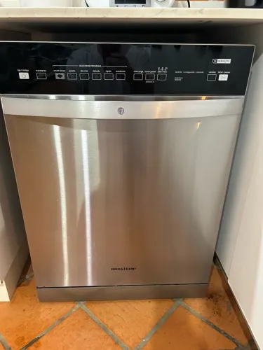 Lava-Louças Brastemp 14 Serviços (BLF14) - Impecável / Sem Detalhes!