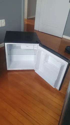 Frigobar 45 Litros Inverter 1 Porta Degelo Midea