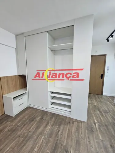 Studio mobiliado, com móveis planejados, 30m² no Centro de Guarulhos/SP
