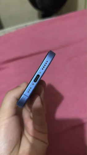 Vendo IPhone 16 128 g