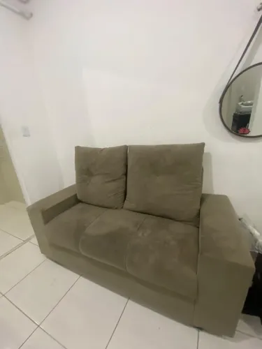 Sofá dois lugares
