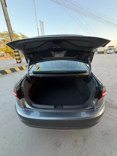 Volkswagen Jetta Comfort. 250 TSI 1.4 Flex 16V Aut. 2019