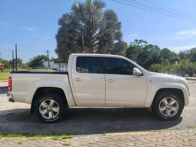 Volkswagen Amarok High.cd 2.0 16V TDI 4X4 Dies. AUT 2014
