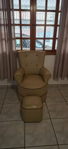 Cadeira de amamentação nova!