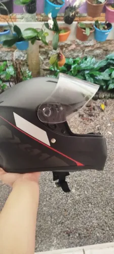 CAPACETE X11