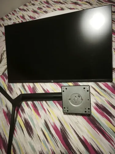 Vendo Monitor - 27 pol. - M tek