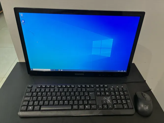 Computador completo + Monitor Samsung 22? + Teclado e Mouse